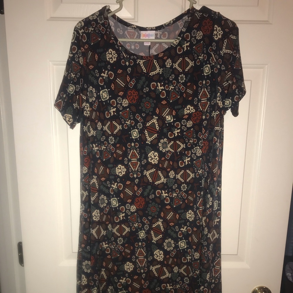Carly size medium